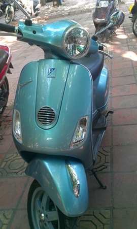 Cần bán xe lx ie phun xăng điên tử màu xanh 2012