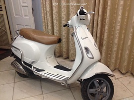 Muốn đổi xe nên bán lại chiếc xe Vespa Piaggio LX Việt