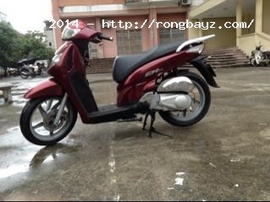 Cần bán chiếc xe honda SHI màu đỏ mận 2007 chính chủ