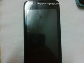 Cần bán nokia Lumia 530, 2 sim, còn bảo hành 9 tháng.