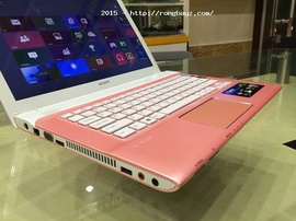 Bán laptop Sony Vaio sve14 màu hồng core i3, đồ họa tốt, mát bền và ổn định