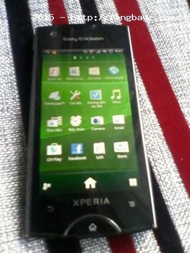 Bán điện thoại Sony ST 18i, máy còn rất mới vì giữ kĩ, nguyên bản