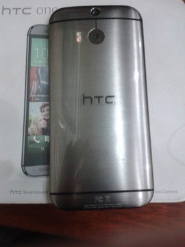 PlayMobile SaLe HTC One M8 32Gb Khai Xuân Cực RẺ cho hàng Chất lượng USA