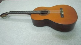 Đàn Guitar classic YAMAHA C-200