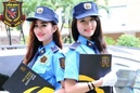 Tp. Hồ Chí Minh: nhân viên giám sát an ninh soát vé rạp phim RSCL1674159