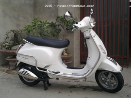 Cần bán xe vespa LX 125 ie mầu trắng đời 2012