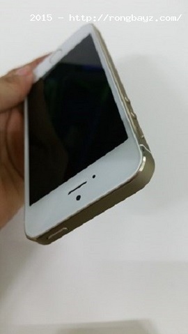 Bán Iphone 5 GOLD lock Nhật xài rất tốt, giá rất rẻ chỉ 3. 8 triệu.