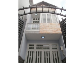 Bán nhà đường Lê Đình Cẩn, 4m x 12m, giá 1. 3 tỷ, 1 tấm, nhà mới, vị trí đẹp.