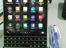 Tp. Hồ Chí Minh: Cần bán Blackberry PassPort Slive Edition, phụ kiện đầy đủ CL1575066