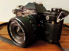 Bán một bộ máy Canon AE1 như hình