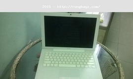Bán Macbook Unibody MC516. Touchpad cảm ứng đa điểm, dùng tốt