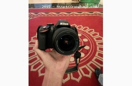 Do nhu cầu công việc bán lai 1 máy ảnh Nikon D3200 mới mua