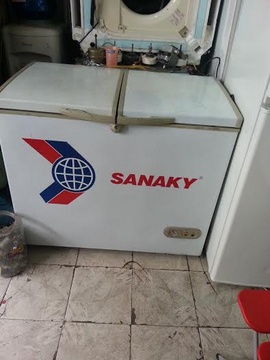 Cần bán tủ đông SANAKY ,dung tích 400L, tại hà nội