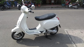 Piaggio Vespa LX Mua 208, Màu Trắng, Nữ Đi, Mới