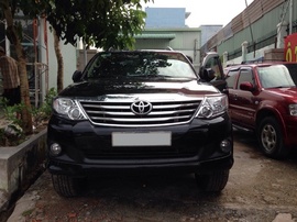 Toyota Fortuner 2. 7 4x4 2009 AT, giá 679 triệu