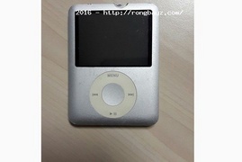 Bán 1 Ipod Nano 4GB màu bạc mua ở Úc, xách tay về