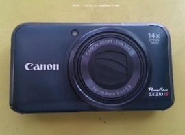 Cần tiền nên bán lại giá rẻ máy ảnh Canon PowerShot đã qua sử dụng còn mới