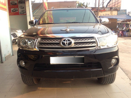 Xe Toyota Fortuner 2. 7 4x4 2009
