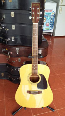 Bán guitar TD 27 Takamine