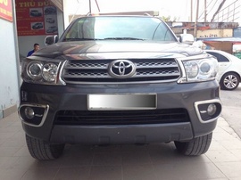 Bán Toyota Fortuner 2. 7 4x4 AT 2009 giá rẻ nhất thị trường