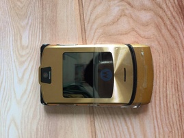 Motorola V3i new box gold