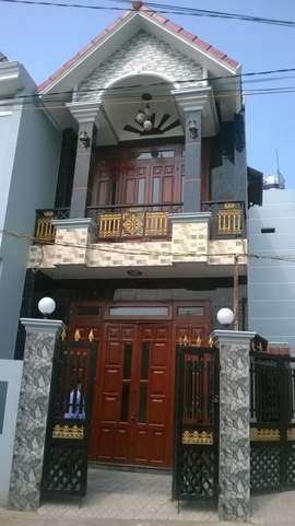 Bán nhà Lê Đình Cẩn Diện tích 3x10 (có 1 lầu) Nhà gồm 1PK, 2PN, Bếp, toilet.