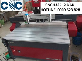 Máy CNC 1325 cắt vách ngăn cắt khắc mica điêu khắc gỗ