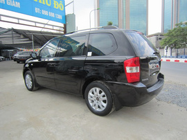 Bán xe Kia Carnival MT 2009, 555 triệu, giá tốt