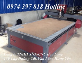 Máy cnc 1 đầu cắt-đục vách ngăn-làm quảng cáo