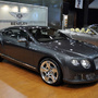 [8] Hãng siêu sang Anh quốc Bentley mang đến Brussels một loạt sản phẩm như Continental GT.