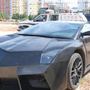 [2] Siêu xe "Lamborghini Aventador" do một thơ cắt tóc tại Côn Minh, Trung Quốc làm ra với giá 14.000 USD.