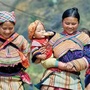 [5] Các bé theo mẹ đi hội - Ảnh: Việt Nguyễn