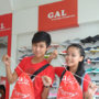 [5] Hot Vteen đổ bộ cửa hàng giày GAL