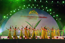 Lễ hội cuối năm rộn ràng ở Lâm Đồng NEWS21013