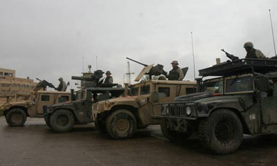 Humvee - “Thời trang” nhà binh