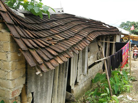 Nhà ở bản Nà Bai.