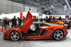 Lamborghini Aventador độ thắp lửa tại Geneva