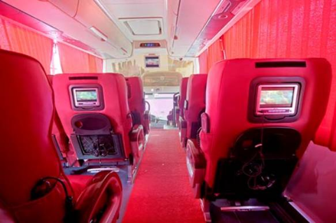 Thăm đất nước Chùa Tháp bằng Limo bus