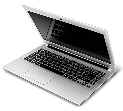 Laptop giá sinh viên khuyến mãi lớn