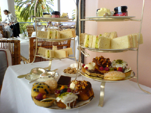 2-afternoon-tea-at-reids-palace-hotel-13