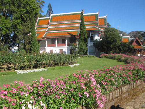 Bhubing-Palace-3201-1385350424.jpg