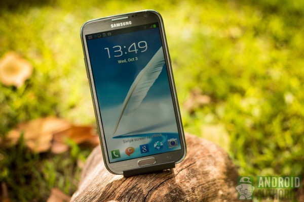 Samsung Galaxy Note 2 giá dưới 9 triệu đồng