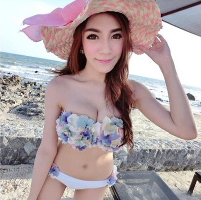 Thiếu nữ Thái "phát sốt" vì bikini hoa - 4
