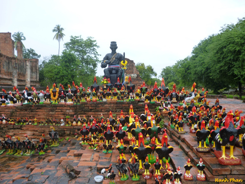 Chua-Wat-Thammikarat-voi-bieu-5522-2824-
